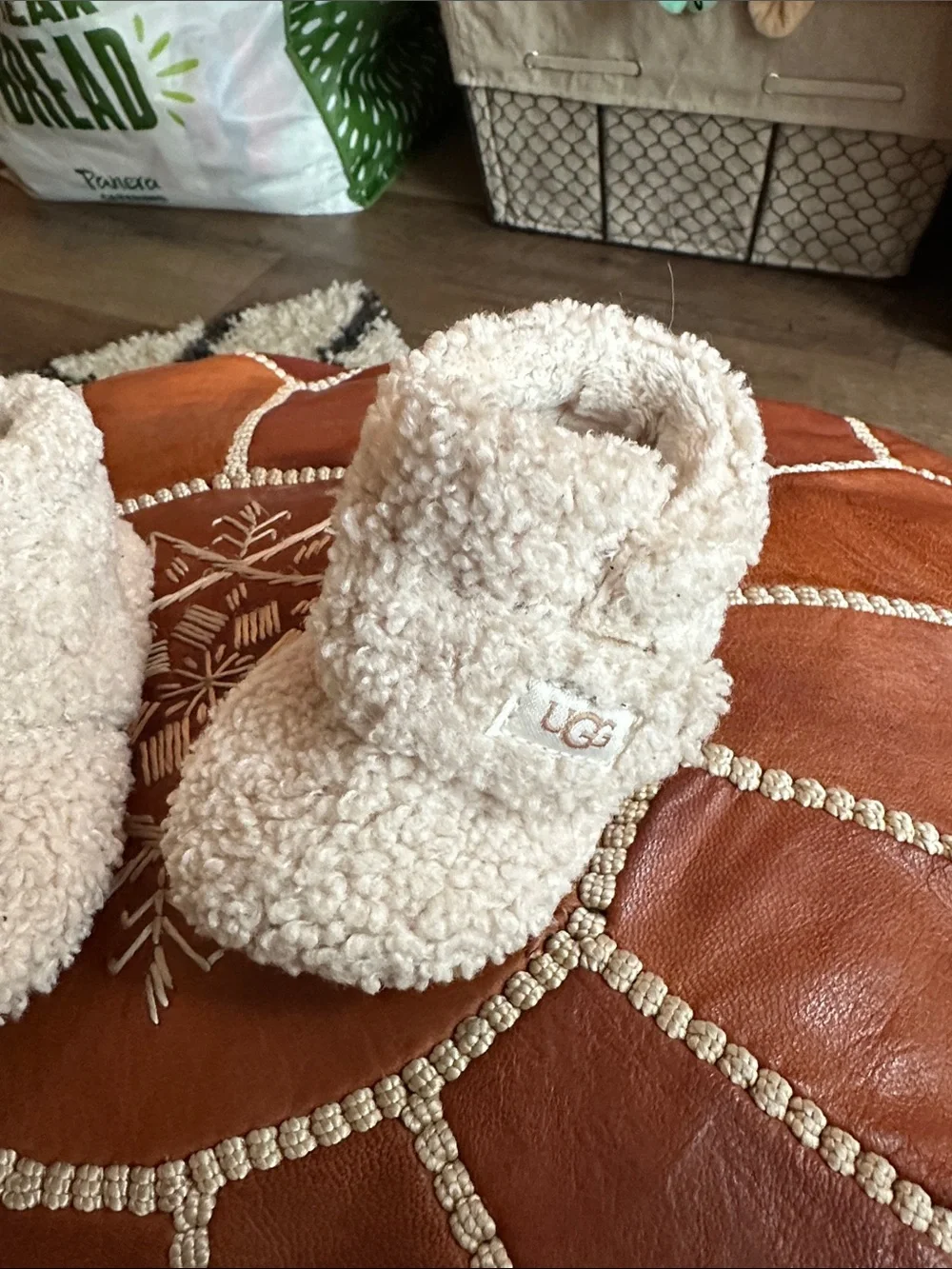 UGG  Cream Sherpa Baby Shoes
